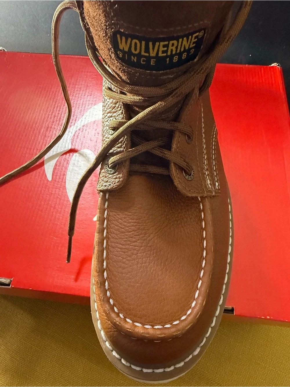 Wolverine Men's Tan/Brown Moc Toe Work Boot